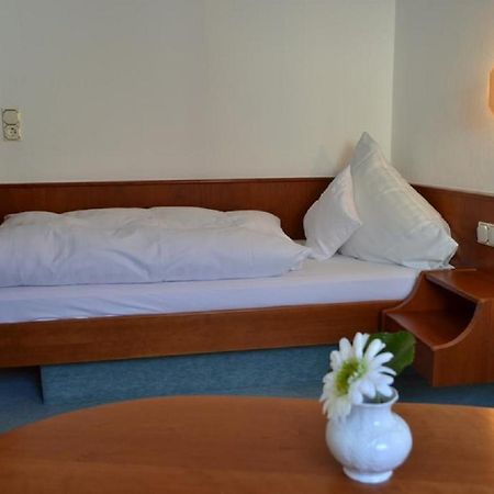 Hotel Hofgarten Bad Buchau Eksteriør bilde