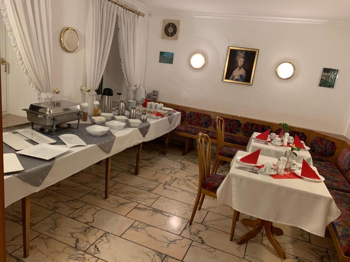 Hotel Hofgarten Bad Buchau Eksteriør bilde