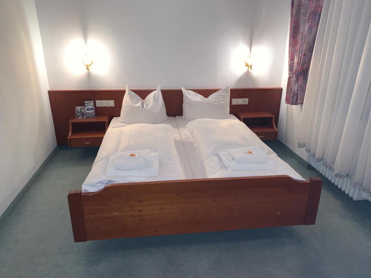 Hotel Hofgarten Bad Buchau Eksteriør bilde